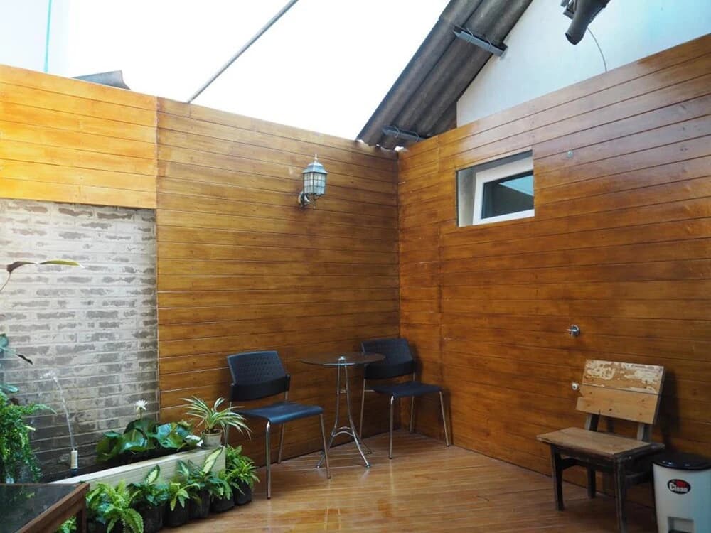 The Local House - photo 4