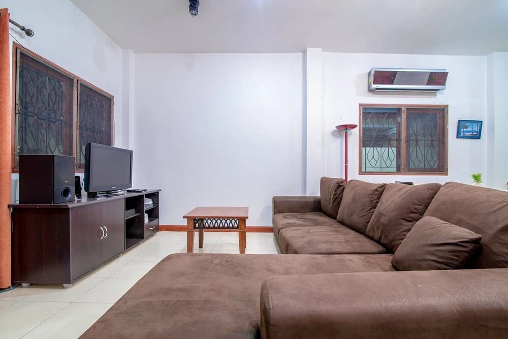 Sunshine Pool Villa - photo 2