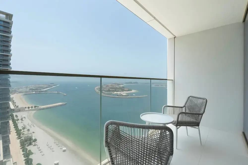 KeyRock - Grand Bleu Apt with Palm View - photo 13