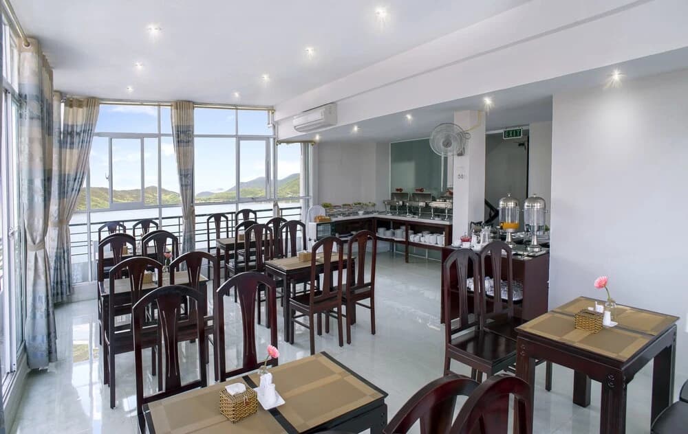 Cosy Hotel - photo 17