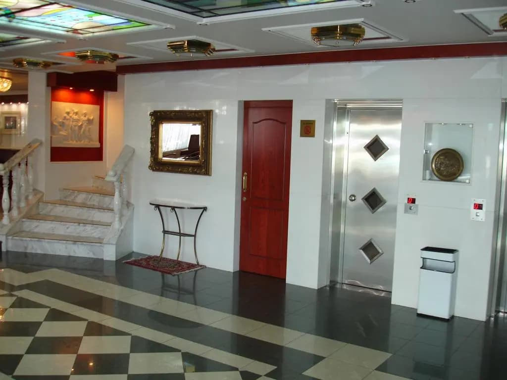 Oscar Hotel - photo 11