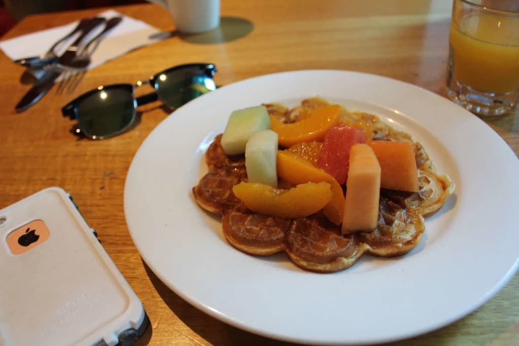 YEHS Hotel Melbourne CBD - photo 13