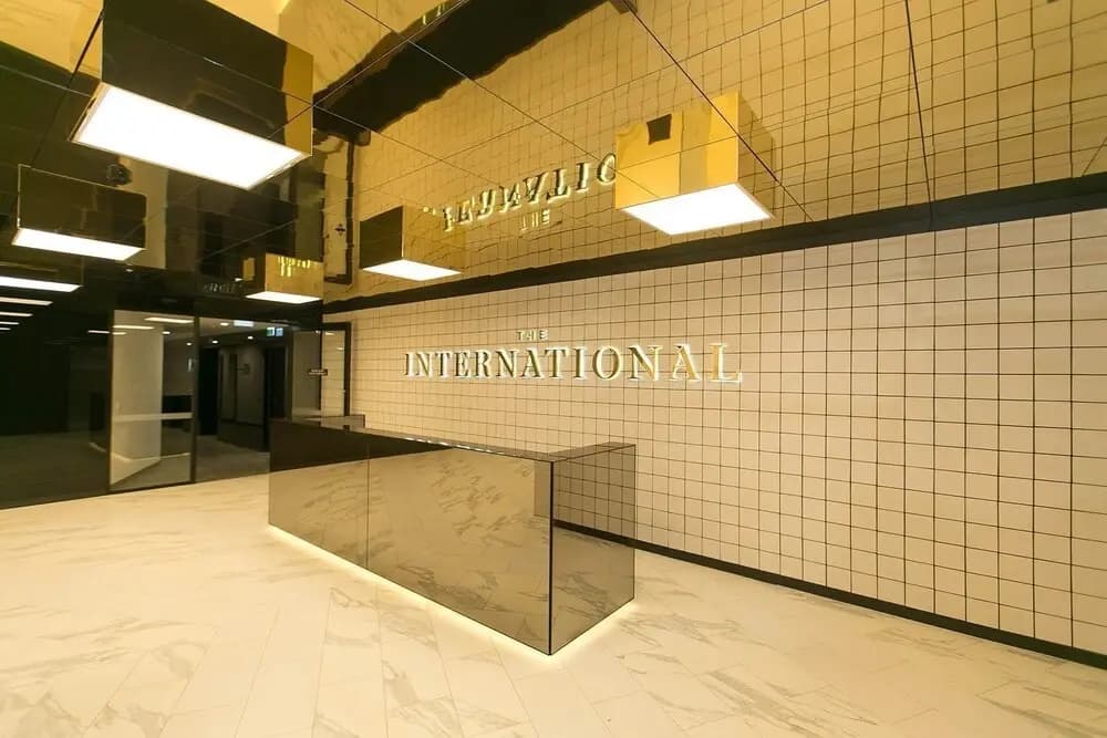 Mega Style Apartments The International - photo 1