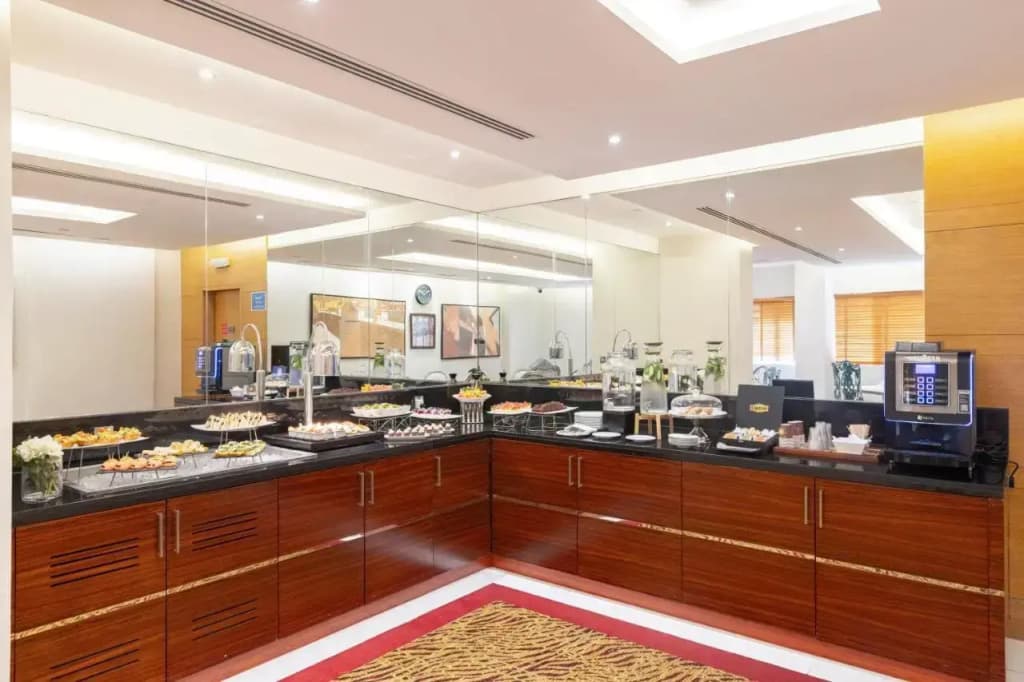 Golden Sands Hotel & Residences Sharjah - photo 3