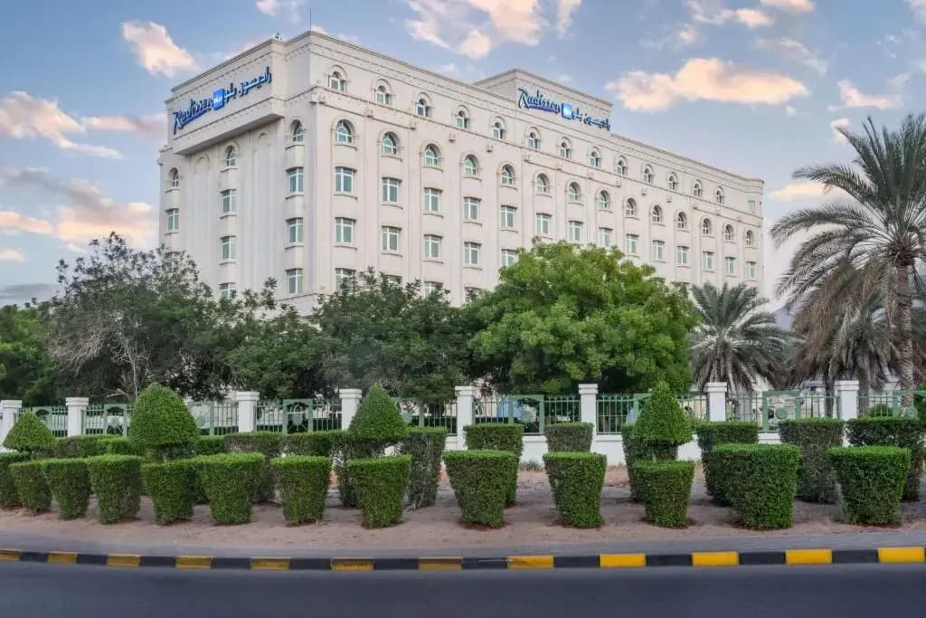 Hotel Radisson Blu Hotel, Muscat - photo 26