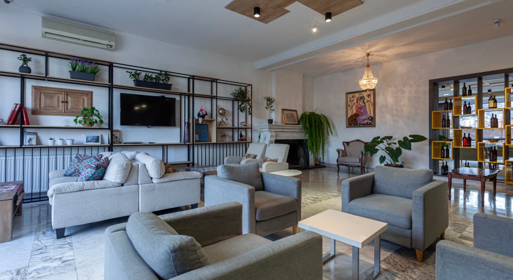 Alliance Hotel - photo 18