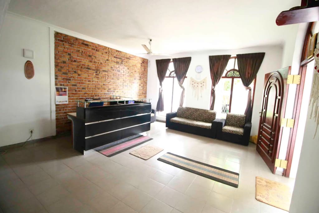 Yoho Solid Polhengoda Hotel - photo 6