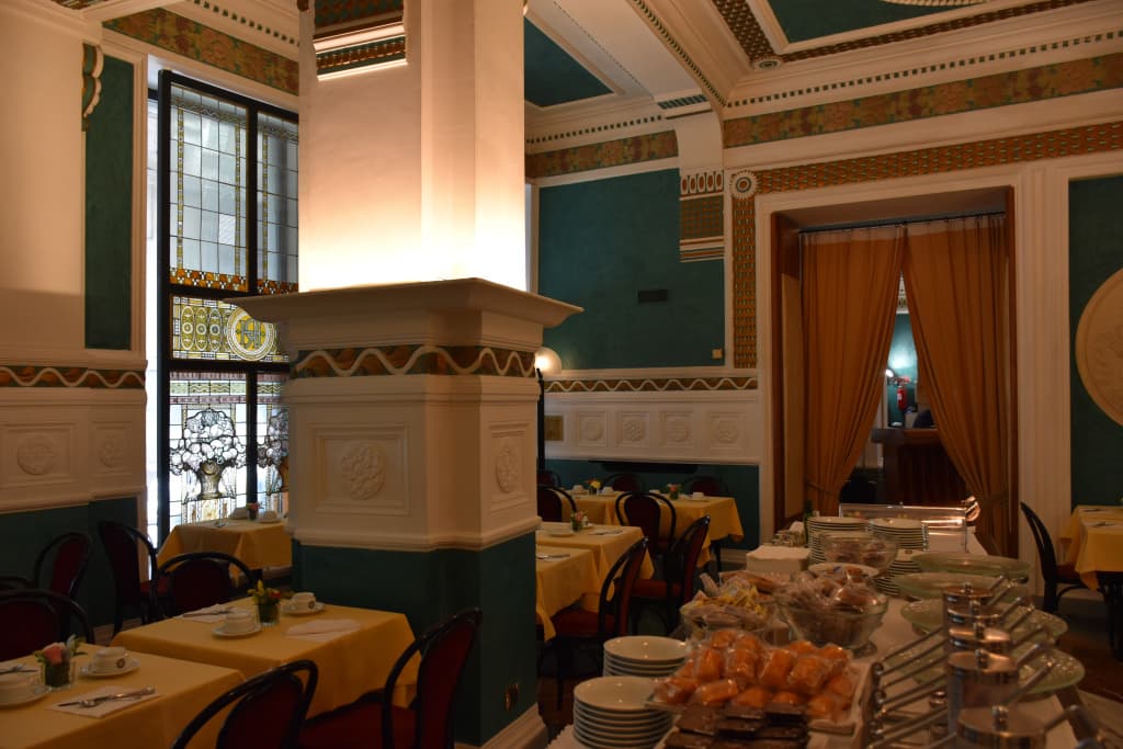 Roma Hotel - photo 11
