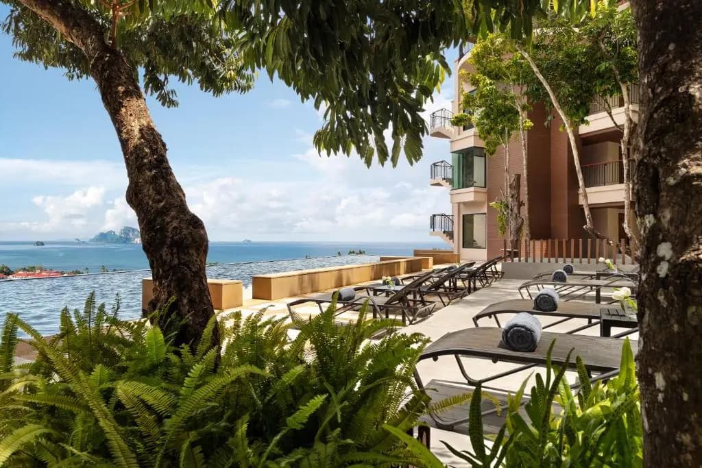 Avani Ao Nang Cliff Krabi Resort - photo 3