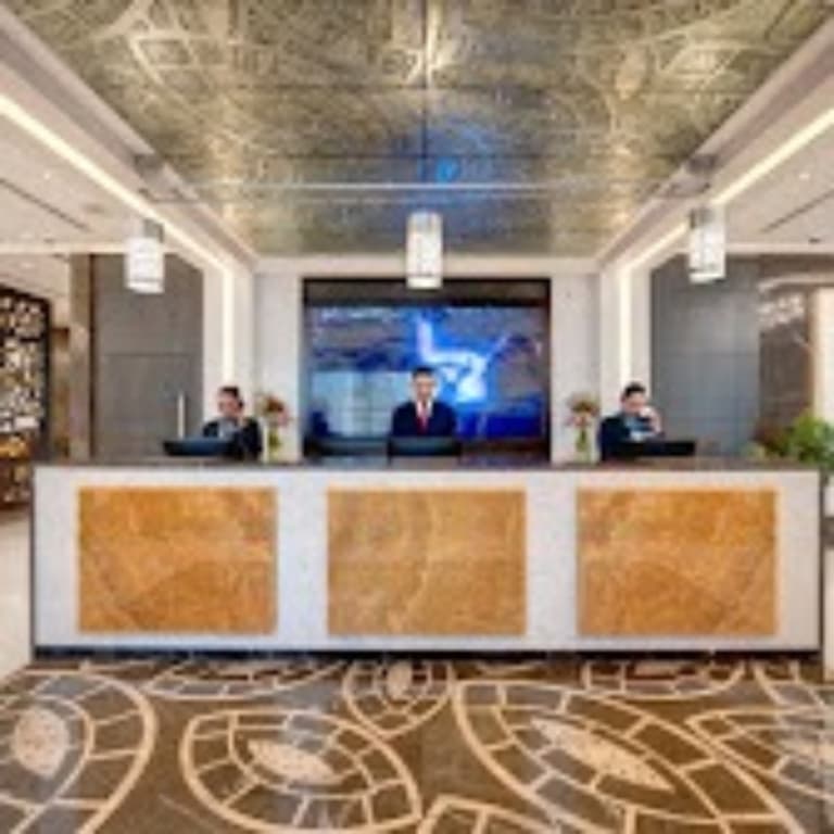 Royal Continental Suites Business Bay - photo 5