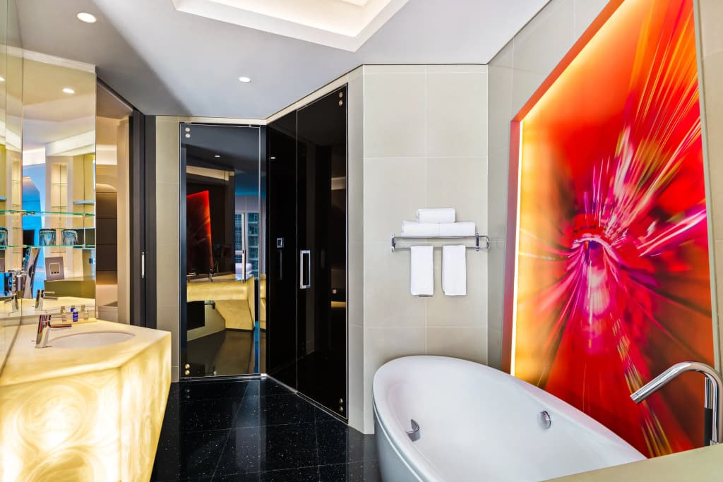 V Hotel Dubai Curio Collection by Hilton Hotel - photo 13