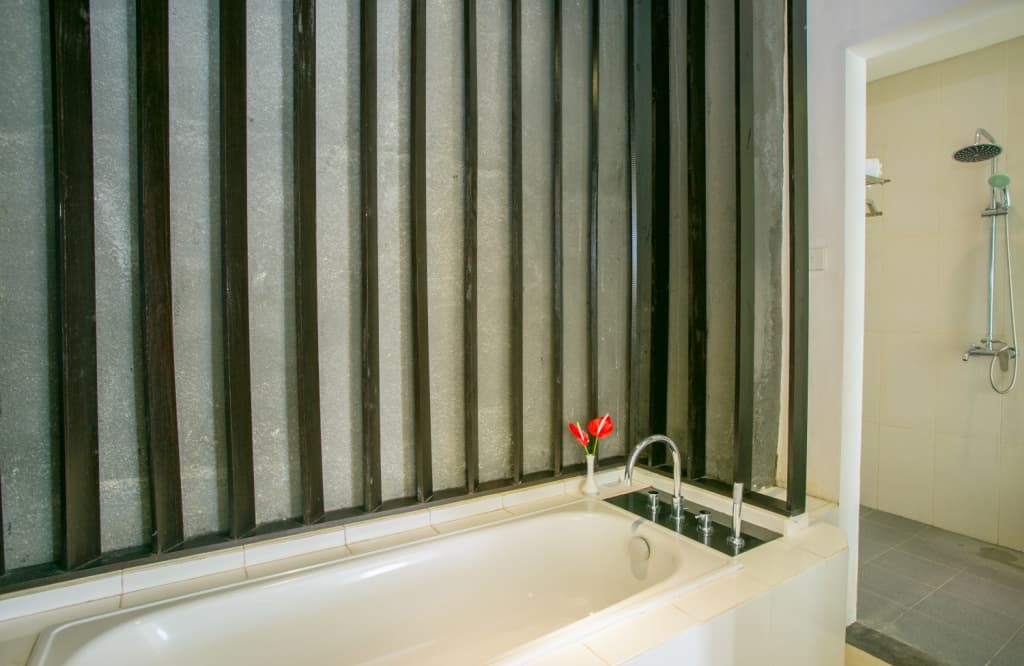 The Diana Suite Hotel - photo 40