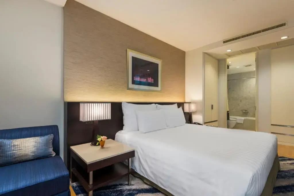 Emporium Suites By Chatrium Hotel - photo 10