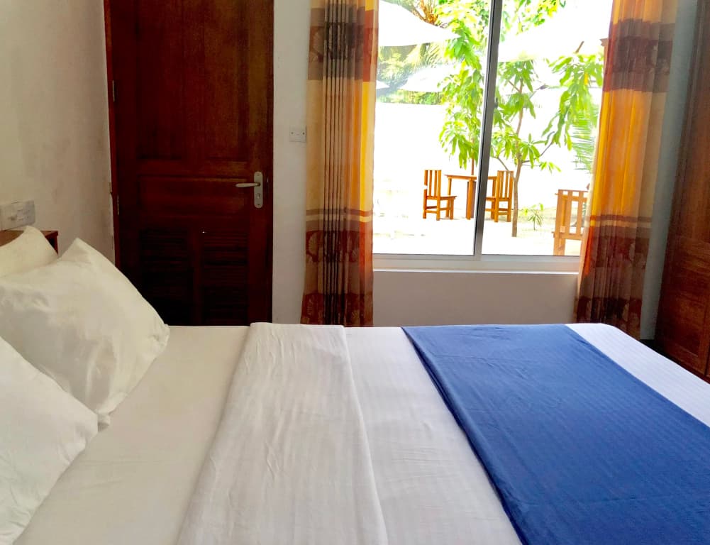 Mathiveri Inn Guest House - photo 11