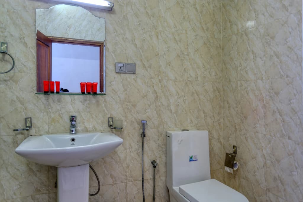 Lazaani Hotel Colombo - photo 5