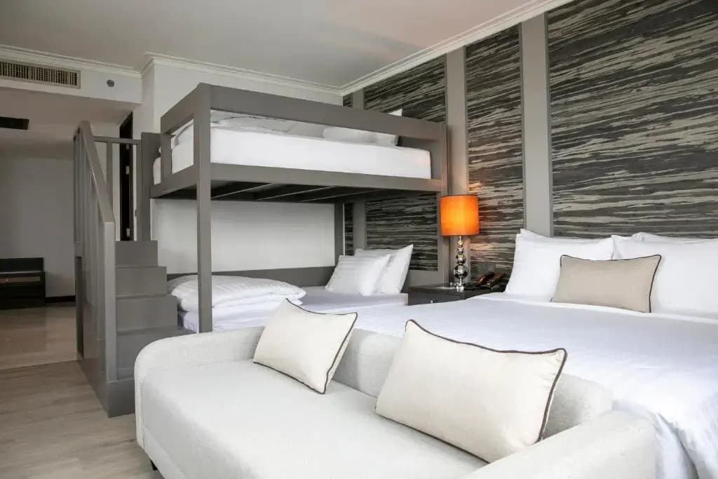 The Berkeley Hotel Pratunam - photo 17