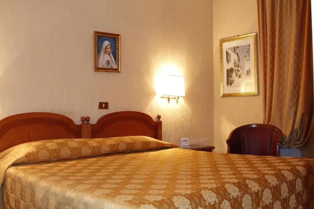 Hotel Pace Helvezia - photo 11