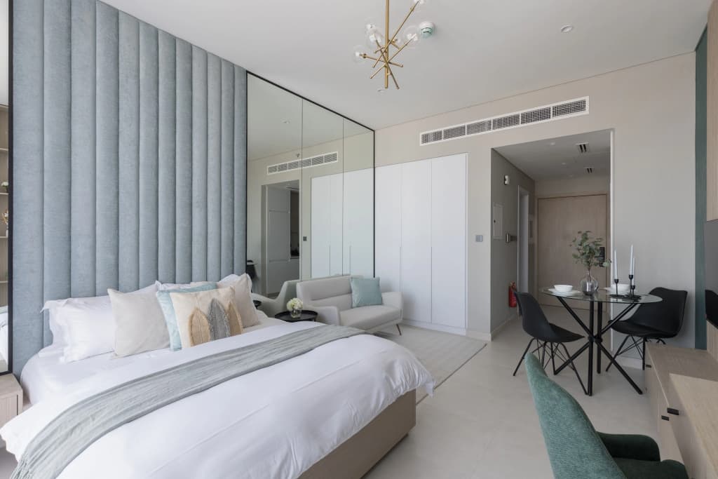 Spacious Studio Westwood Apartments - photo 11
