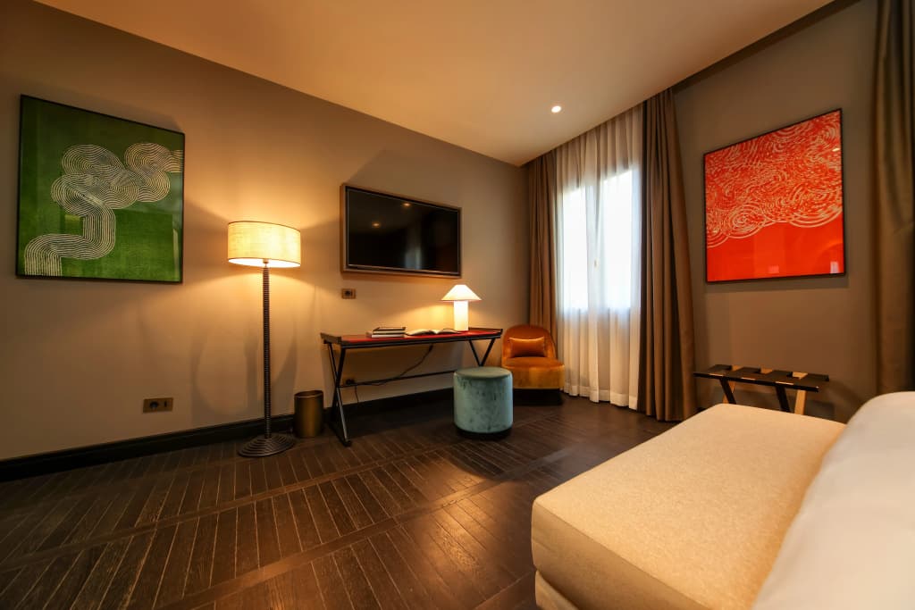 U-Visionary Venezia Hotel - photo 27