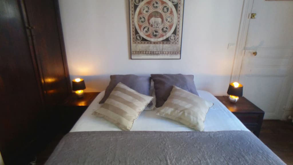 Saint Michel Free Parking Apartments - main photo