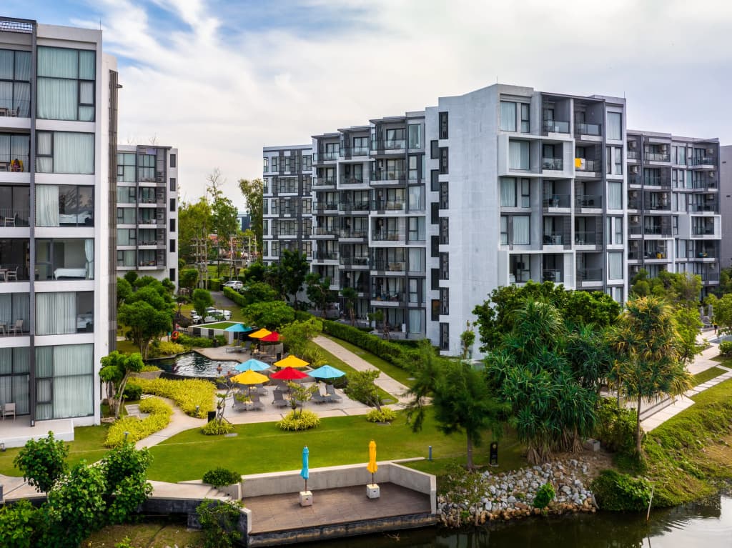 Modern 2-Bedroom Apartment at Cassia Phuket Apartments - photo 32