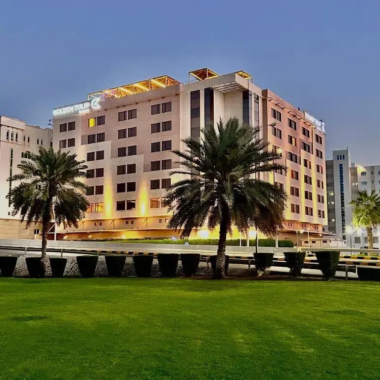 Golden Tulip Muscat Hotel - photo 12