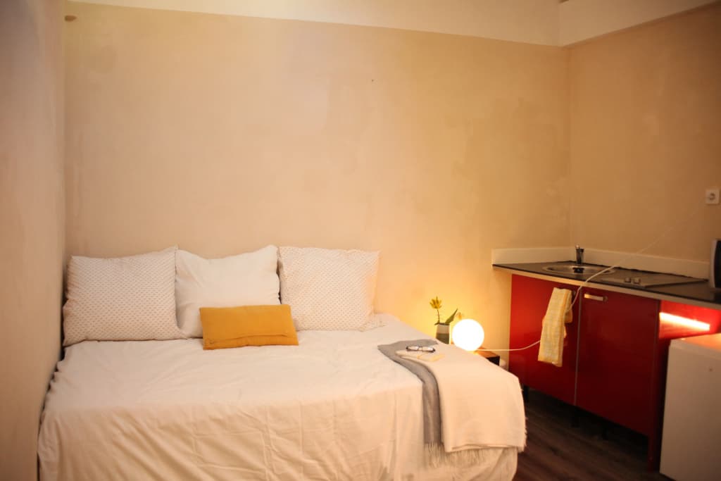 Paris Cosy Studio Pantheon Apartments - photo 1