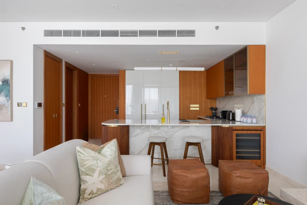 Premium 2BR | Palm Jumeirah | Private Beach | Fully Furnished Apartment - photo 5