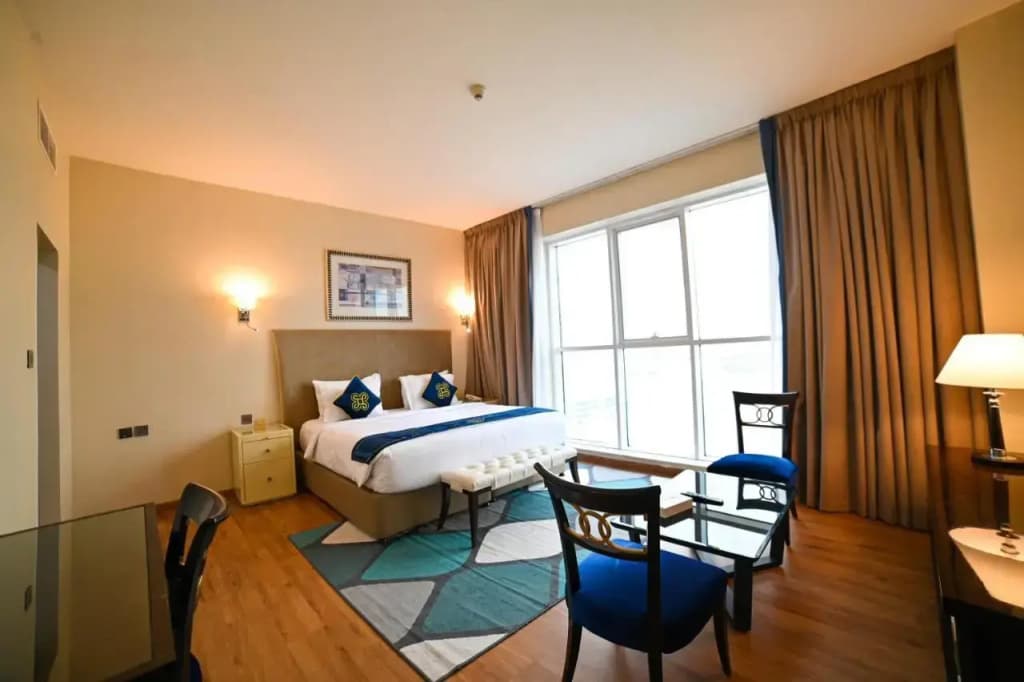 Seven Seas Hotel - photo 6