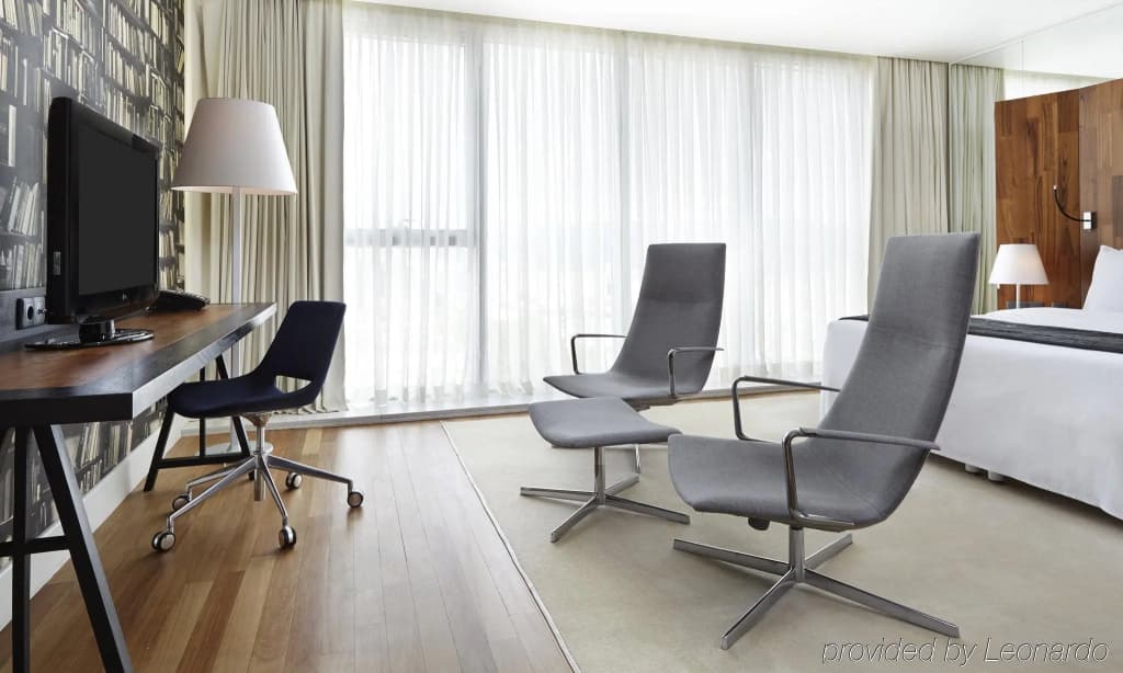Holiday Inn Tbilisi, an IHG Hotel - photo 11