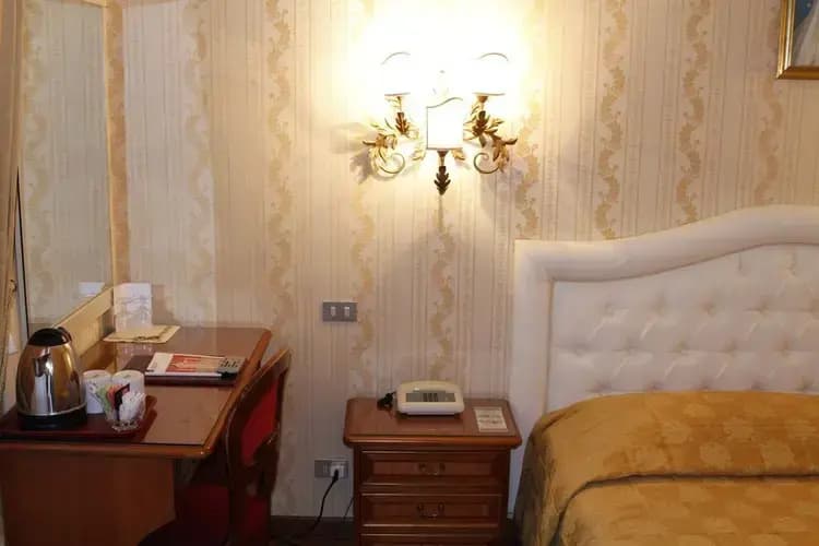 Eliseo Hotel - photo 22