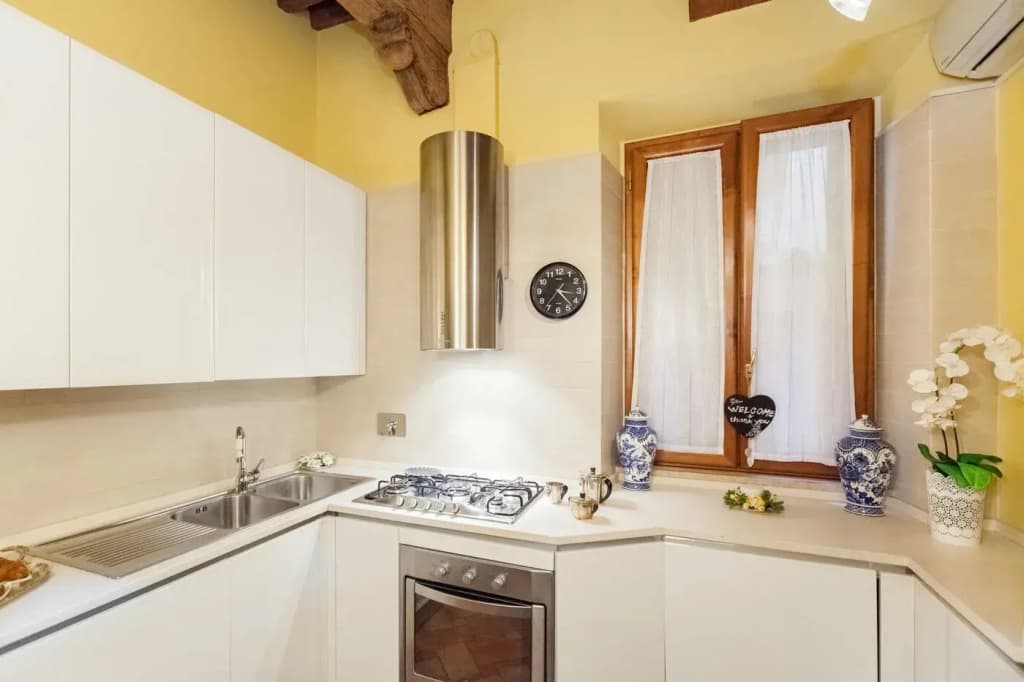 Impero Vaticano Navona Apartment - photo 12