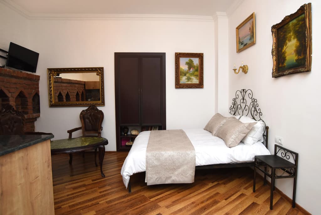 Old Vera Apartments - photo 40