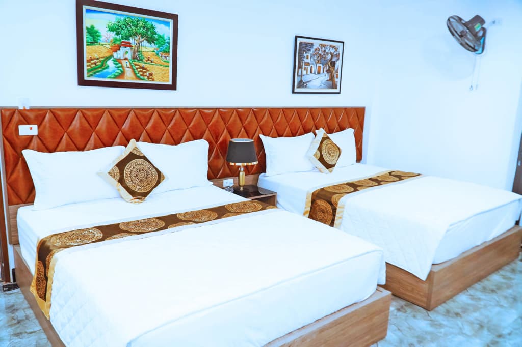 Queen Hotel 2 - photo 5