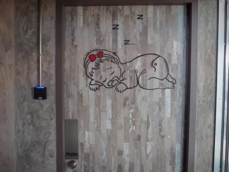 Asleepbylantana Hostel - photo 9
