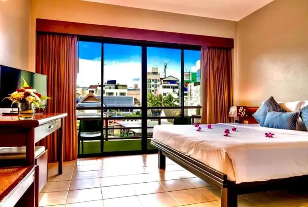 C&N Hotel Patong, Phuket - photo 3