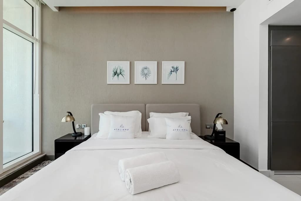 Modern Studio At Damac Maison Prive Apartments - photo 3