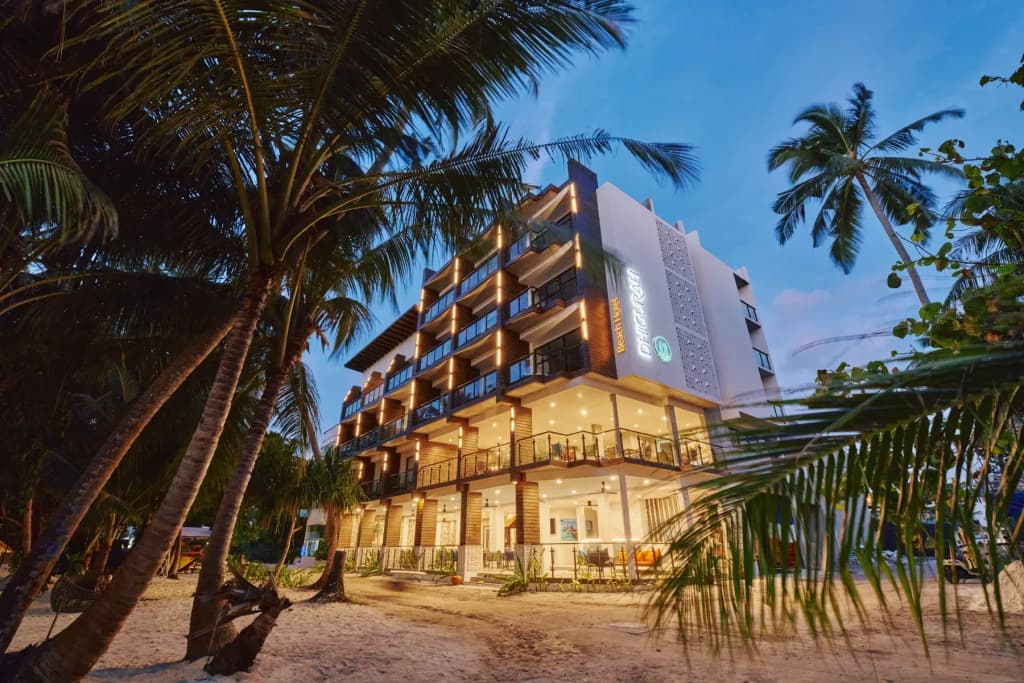 Beach Hotel Dhigurah - photo 9