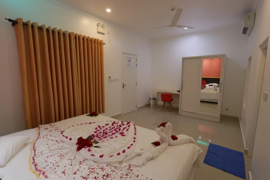 Scuba Inn Guest House - main photo