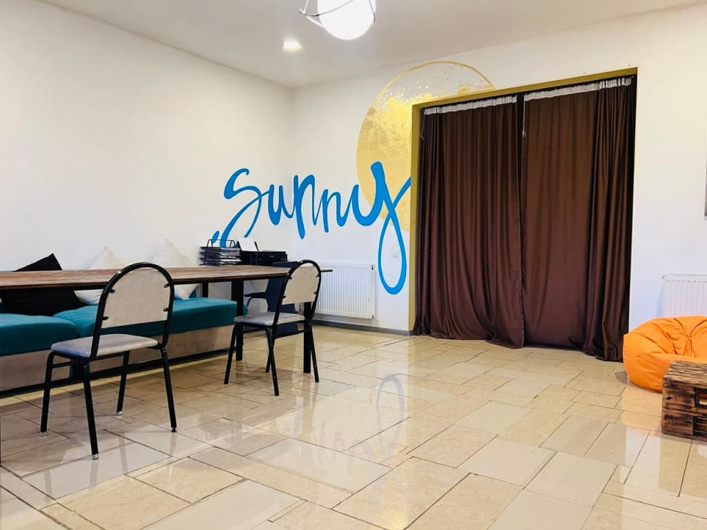 Sunny Hostel - photo 8