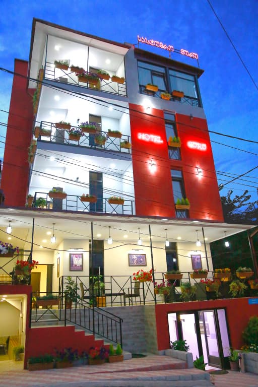Guru Hotel - photo 1