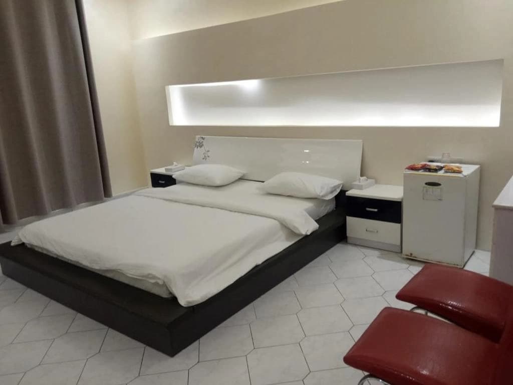 Corniche Palace Hotel - photo 16