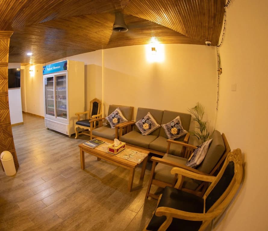 Perla Dhangethi Hotel - photo 6