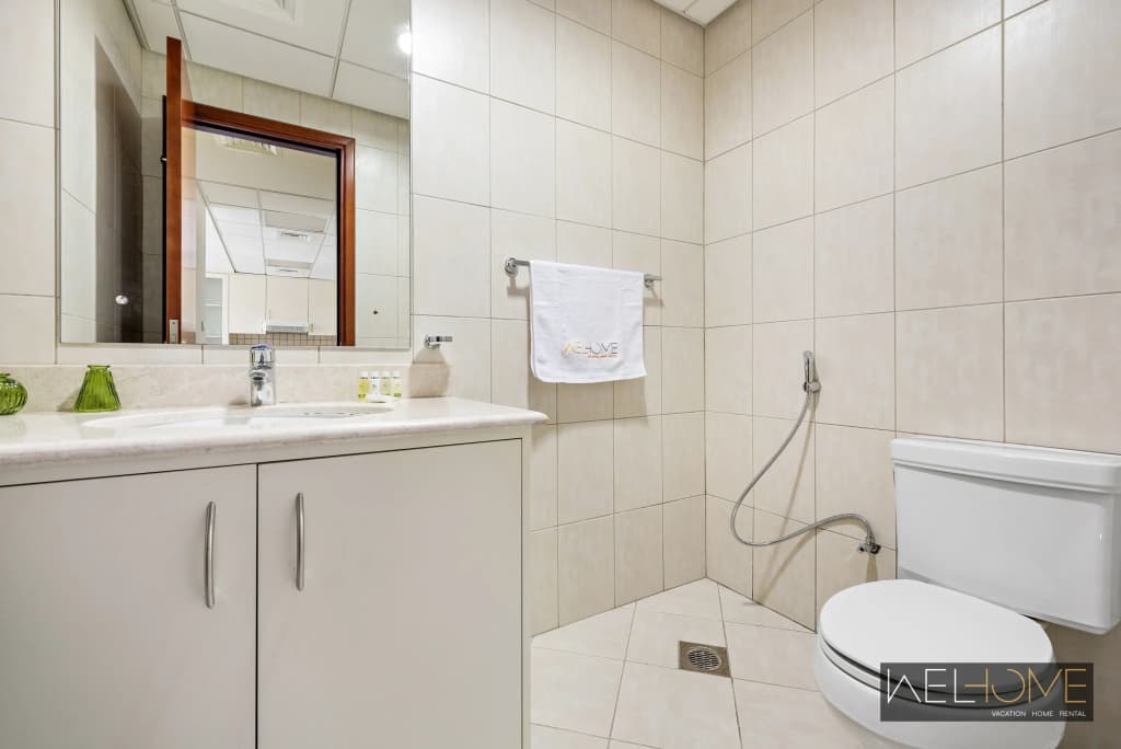 WelHome - Prime Apartment With Balcony Amidst Lively Area Apartments - photo 28