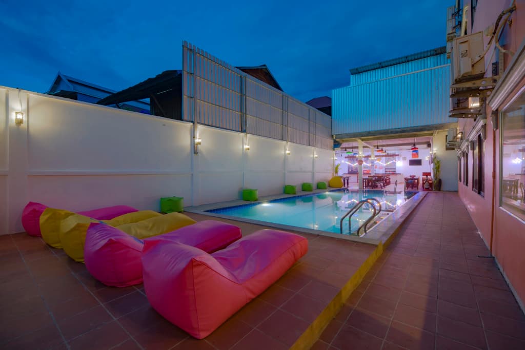 The Siem Reap Chilled Backpacker Hostel - photo 2