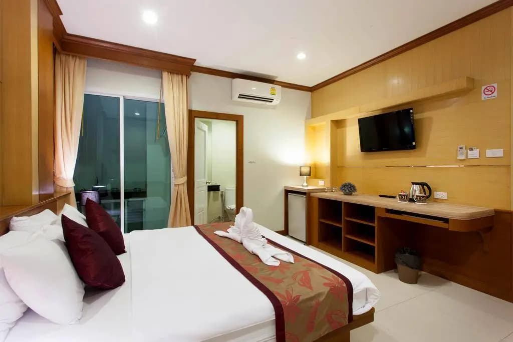 The Bluewater Hotel - photo 6