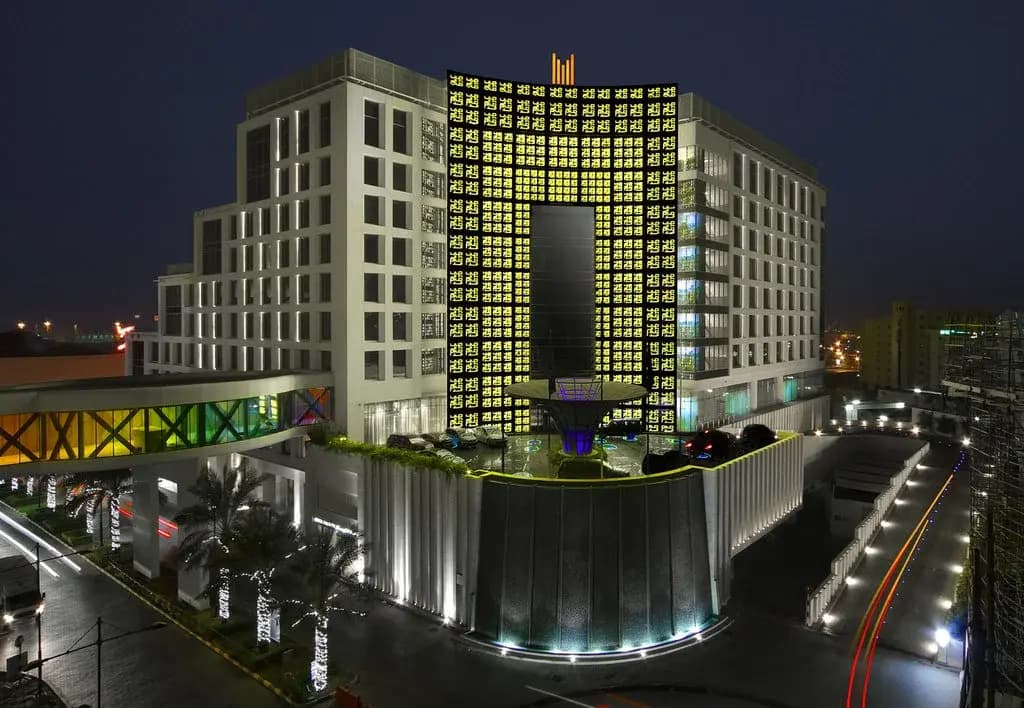 Grand Millennium Muscat Hotel - main photo