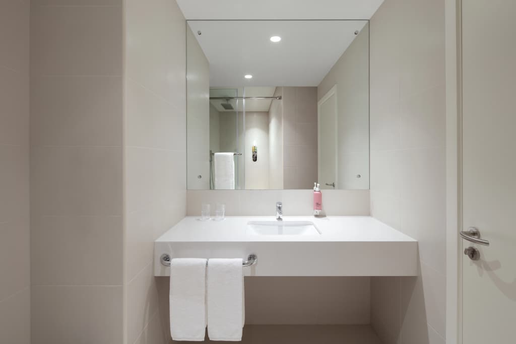 Rove Trade Centre Hotel - photo 7