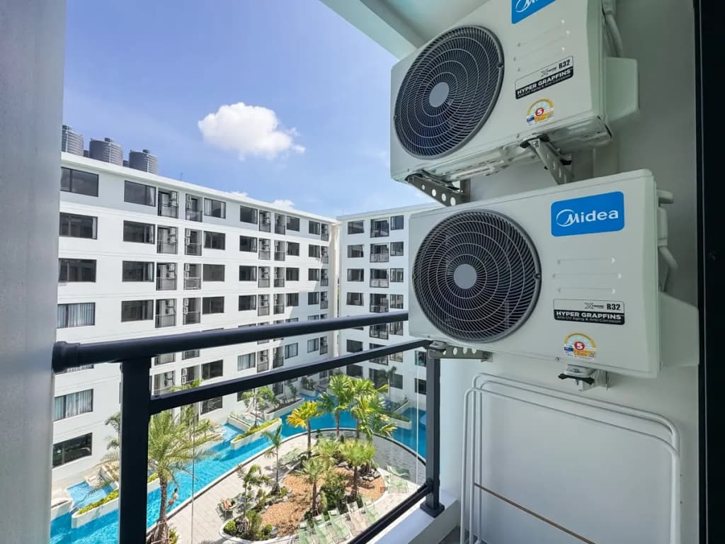 Stylish Pool View 1BDR Bang Tao Flat - photo 7