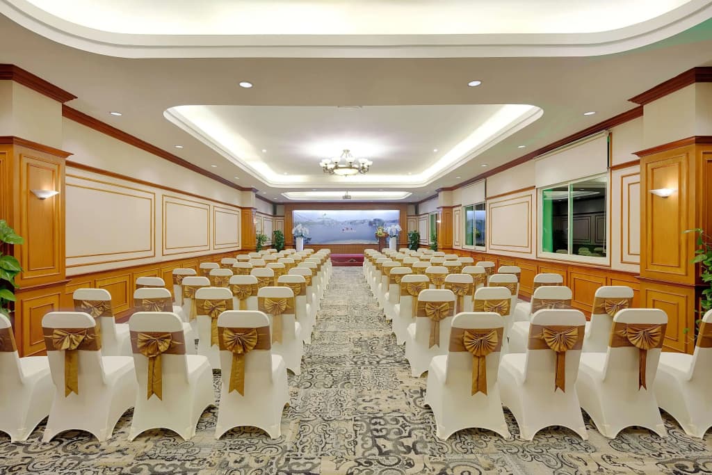 Halong Plaza Hotel - photo 39